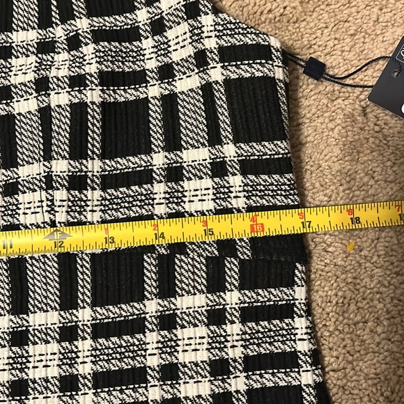 NWT Tommy Hilfiger Black Plaid Dress- Size 10 - Picture 16 of 16